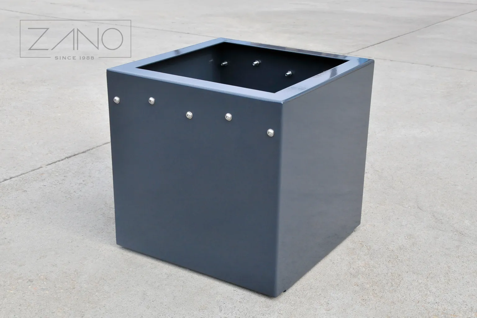 Domino seeria modulaarne lillekast pingidele
