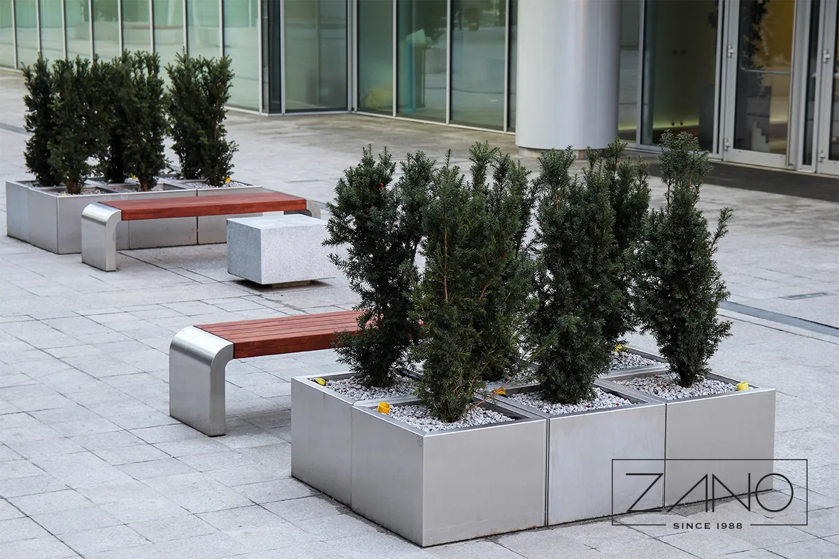 Agawa lillepotid aatriumis, Poznań