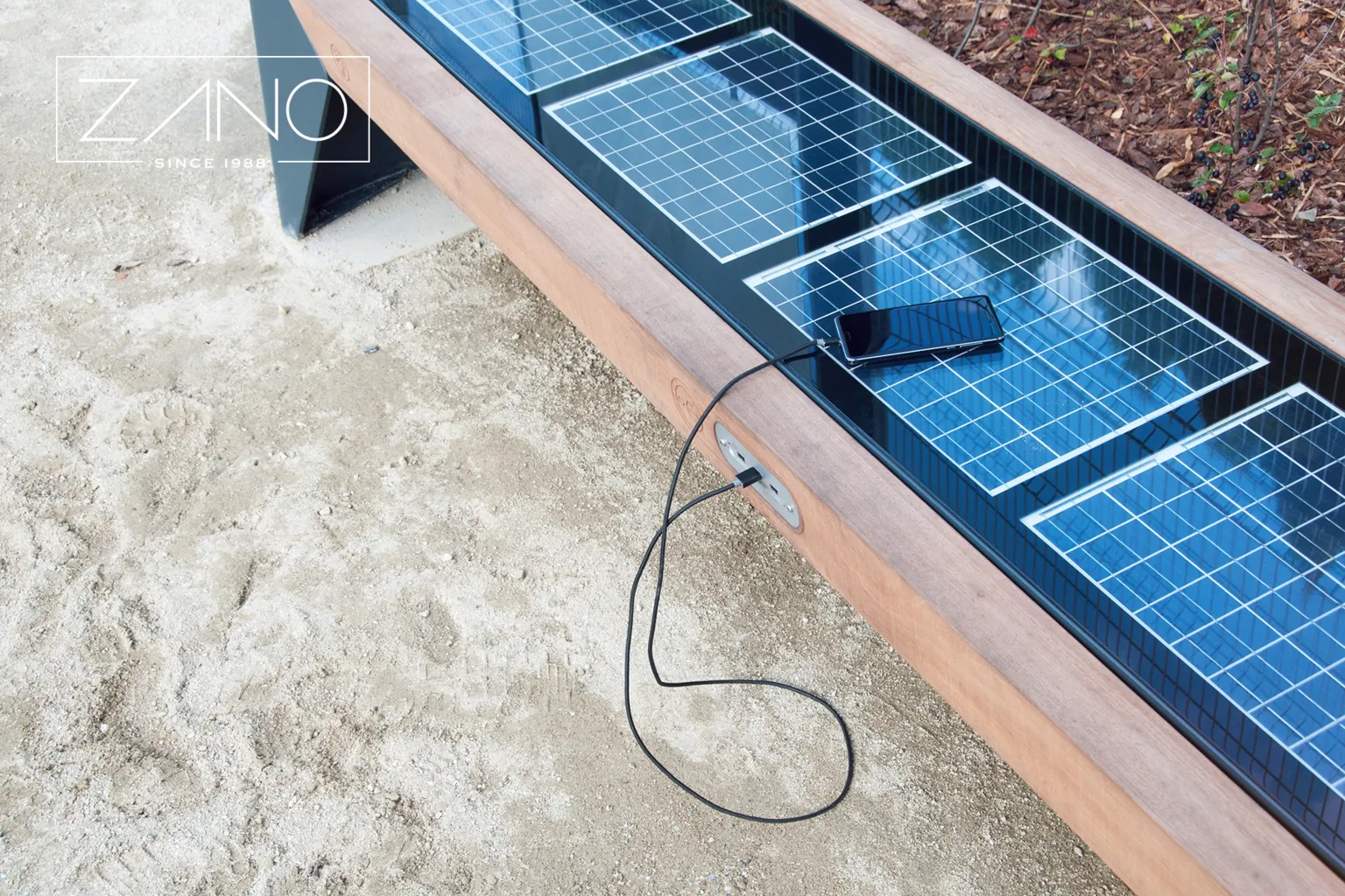 Photon-pink | Päikeseenergia kasutades varustatud päikesepink