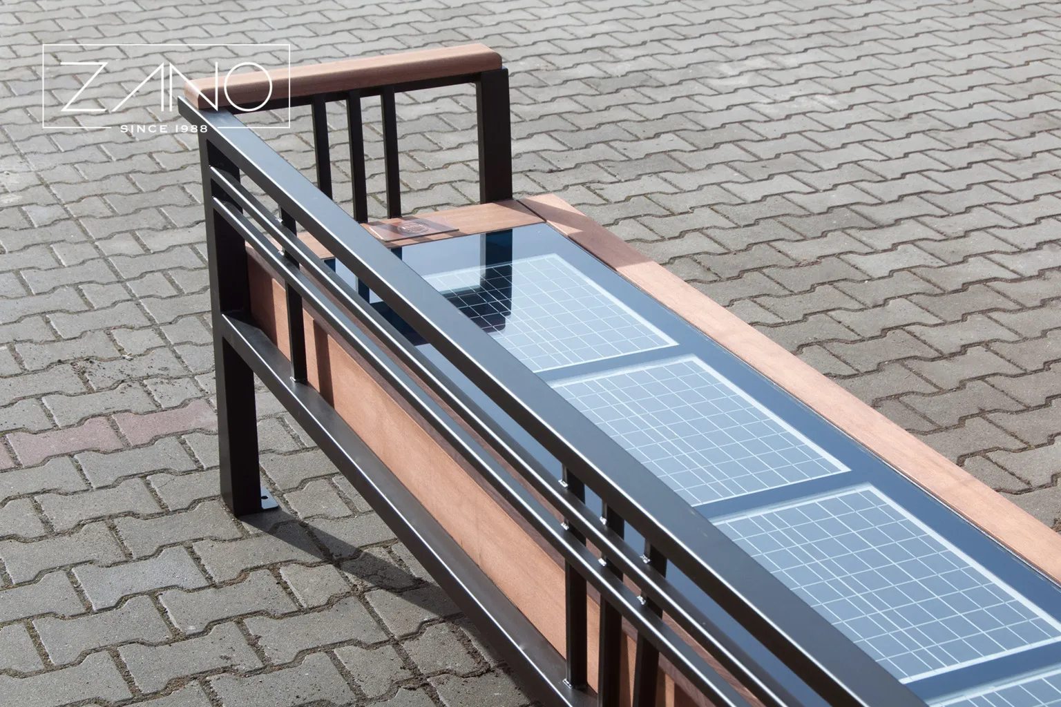 Szczepańska pink – päikeseenergia pink, linnapink, pargipink