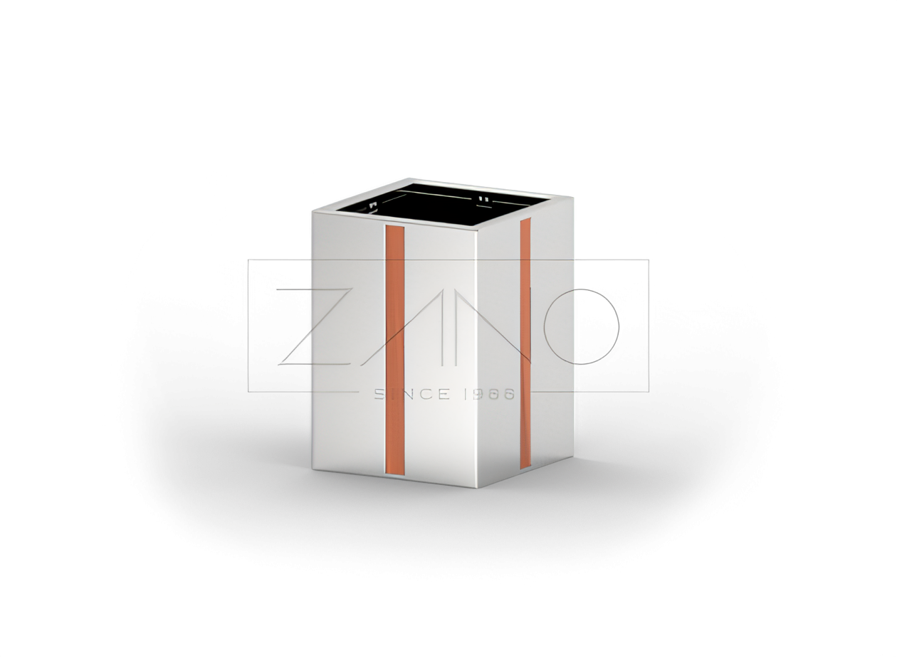 Roostevabast terasest linnapott koos puitelementidega