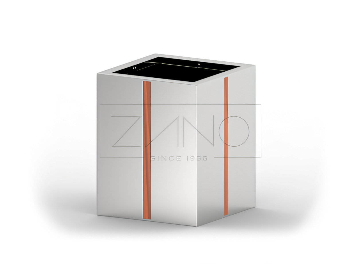 Roostevabast terasest t&auml;navapott koos puitelementidega