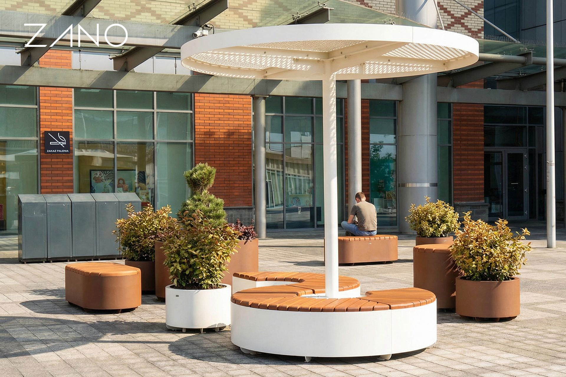 Suur ümmargune pink terasest ja puidust katusega Suur ümmargune pink terasest ja puidust katusega